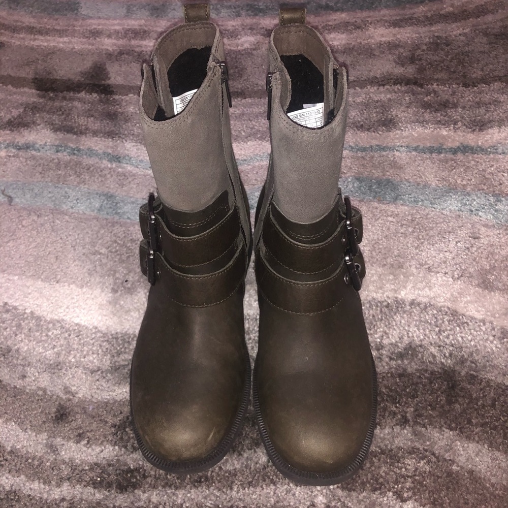 Ugg boots size 7